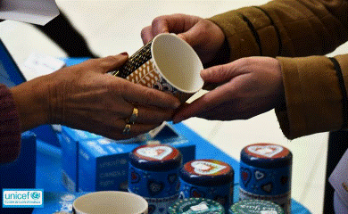 Vendeurs (euses) des cartes et cadeaux solidaires UNICEF et Confection de paquets cadeaux