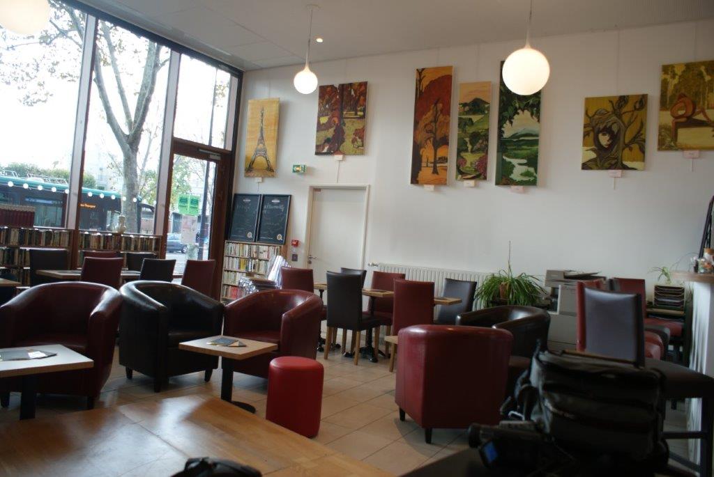 Animer et tenir un café social Paris 13