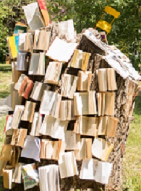 Participer à la décoration d'un festival des arts de rues