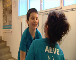 Aider par le jeu, un enfant autiste à sortir de sa bulle