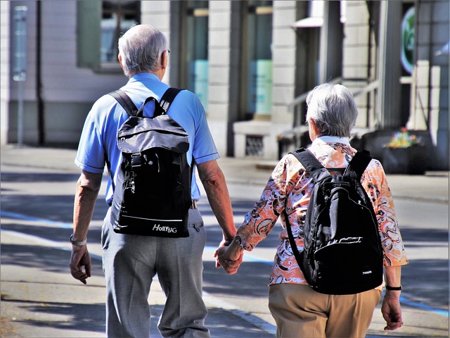 En avant, marche ! - accompagnement de personnes isolées