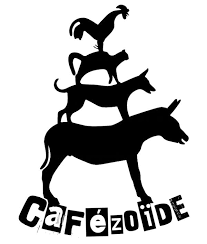 J'aide à la préparation des repas et au service bar au Cafézoide