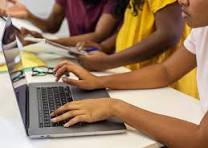 Maurepas - J'accompagne les personnes dans la découverte et l’utilisation des outils numériques